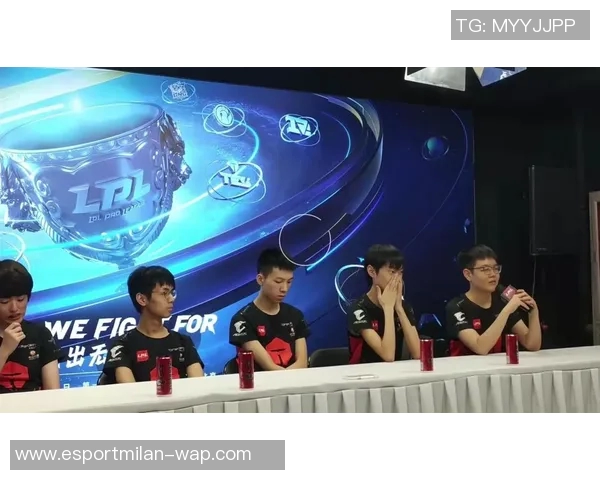 电竞比分DOTA2专题分析TES战队在比赛中的耐力表现与策略探讨 电竞比分DOTA2专题分析TES战队在比赛中的耐力表现与策略探讨